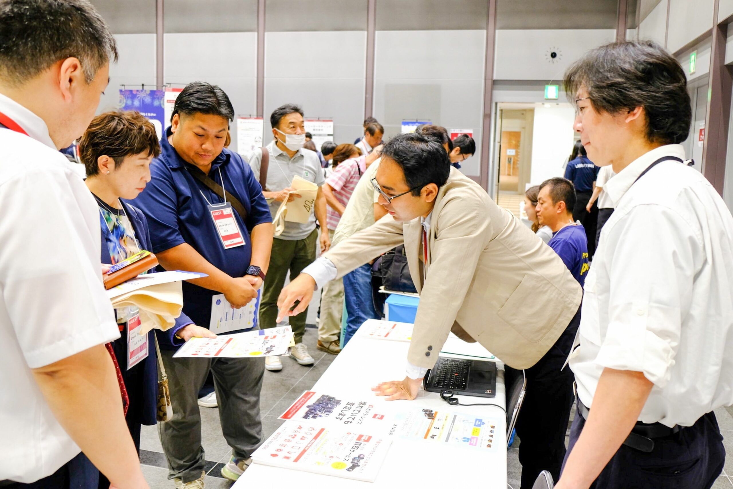 カメラのキタムラの展示の様子
